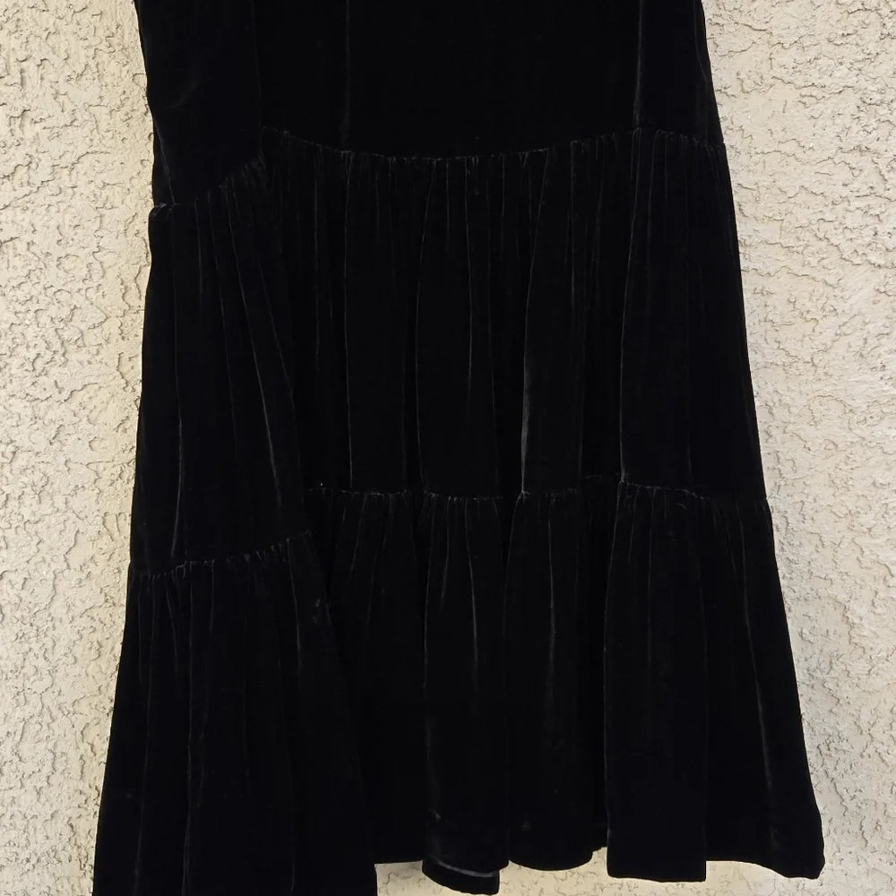 MICHAEL Michael Kors Classic Black Velvet A-Line Midi Skirt